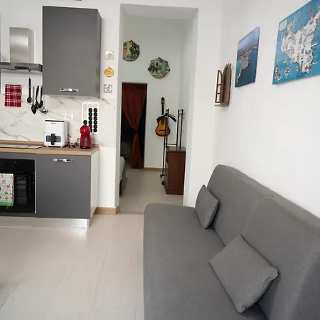 アパート Gentile's *